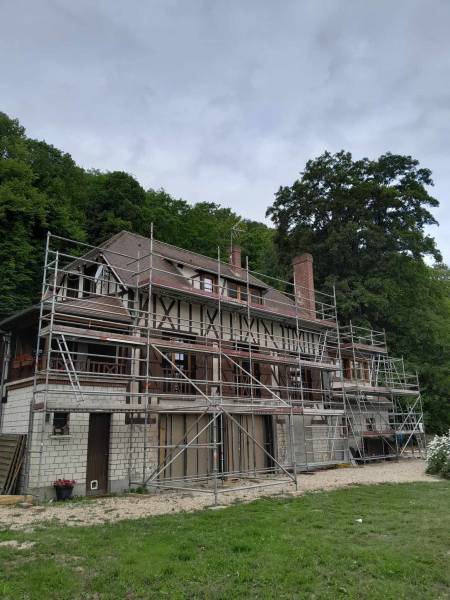 Location et Montage d'Échafaudages à Pont-Audemer en Normandie 