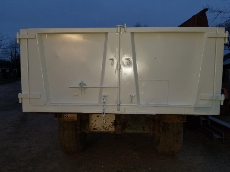 Peinture industrielle pour engins de travaux publics à Le Neubourg