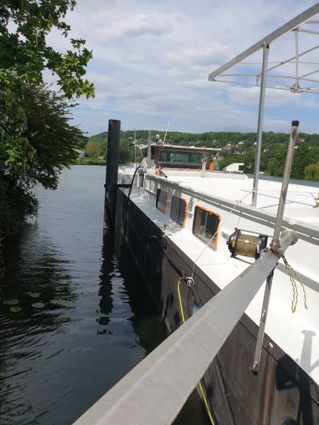 Rénovation pont d'une péniche