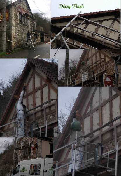 Décapage ppar aérogommage de boiseries d'un pignon d'un restaurant