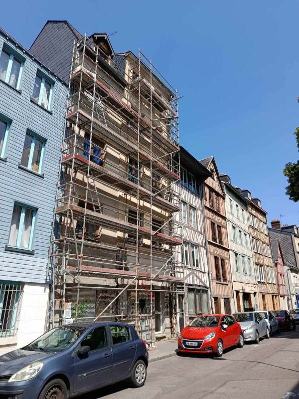 Louer un échafaudage à un professionnel de la restauration de patrimoine à Beuzeville (27)